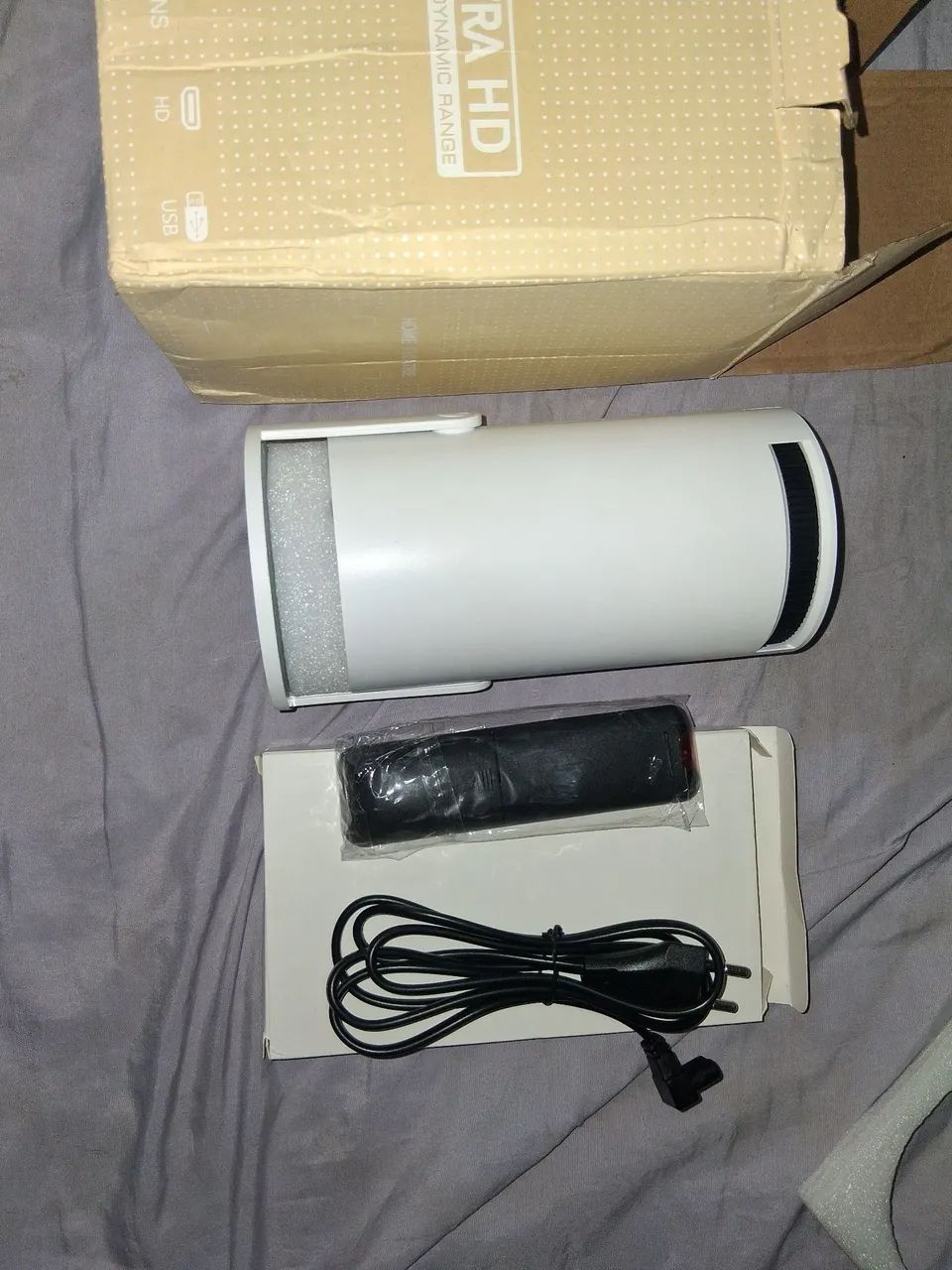 Projetor hy300 