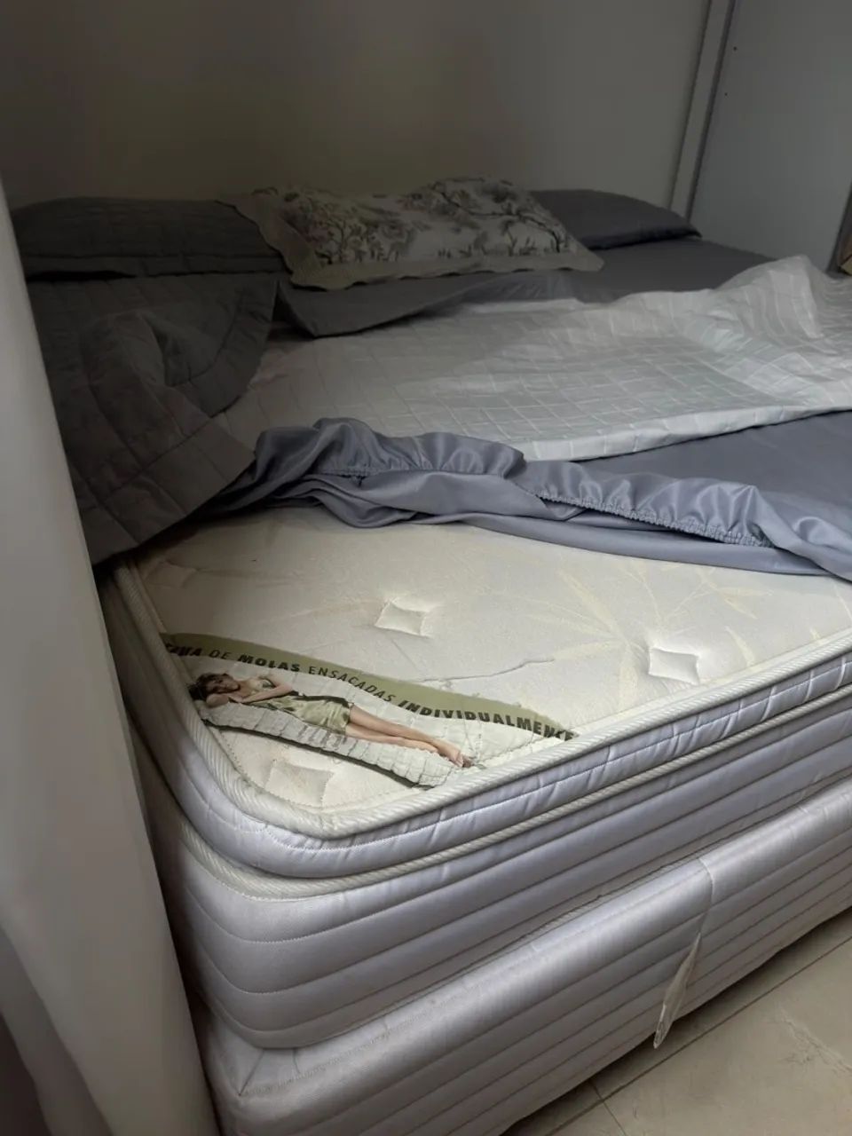 CAMA CASAL SUPER KING COM COLCHÃO  - Foto 5