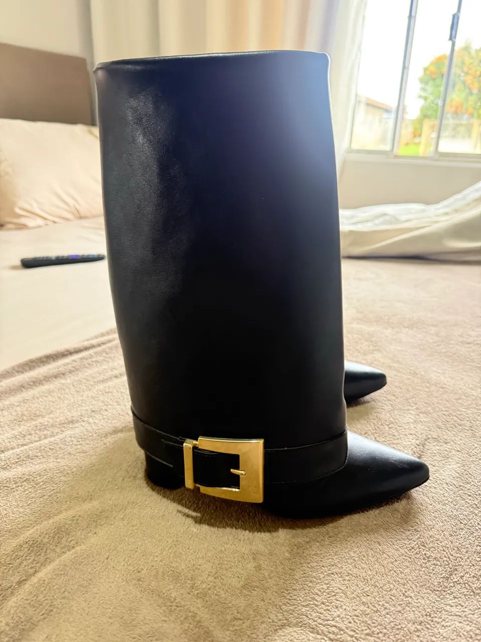 Bota capa nova - NUNCA usada  - Foto 4