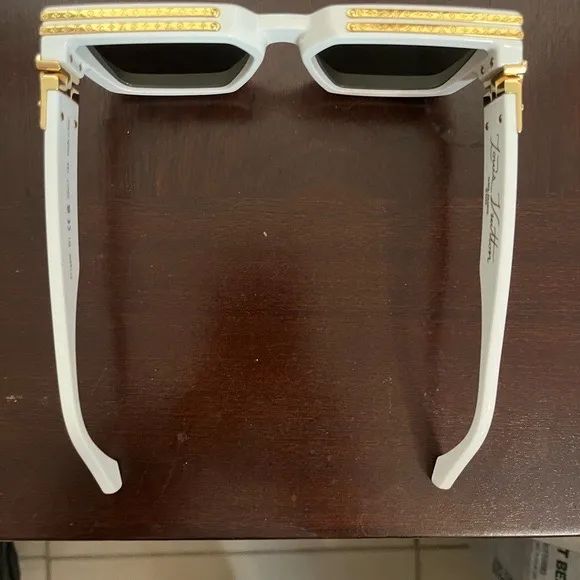 Louis Vuitton 1.1 Millionaires - Foto 2