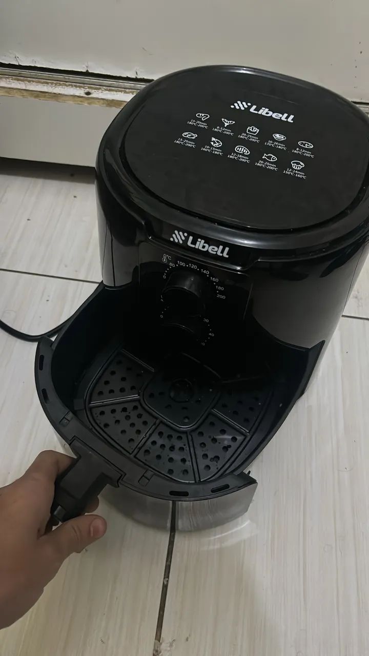 AYRFRYER COM NEM 10 USOS - Foto 3