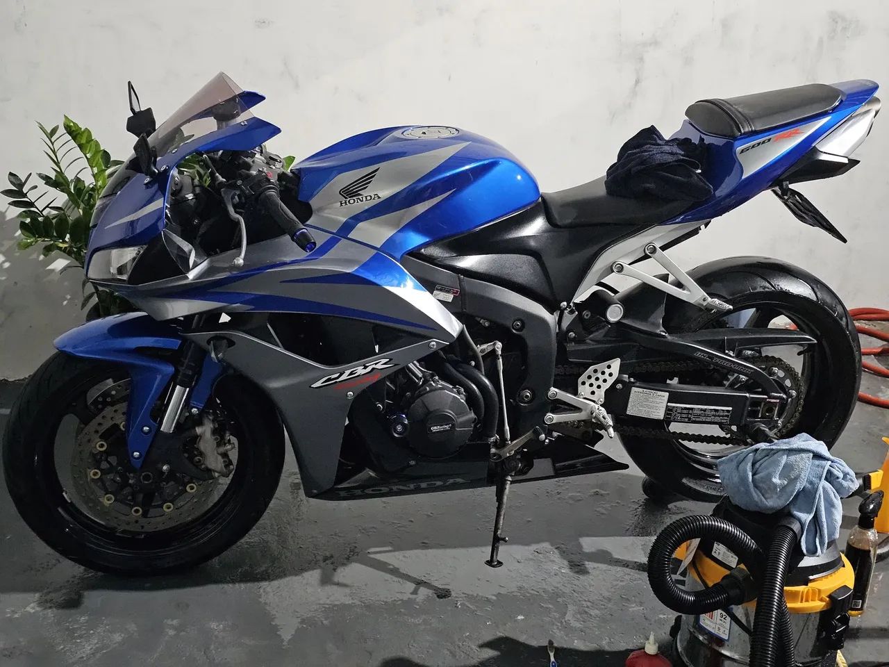 CBR 600RR baixa quilometragem - Foto 3