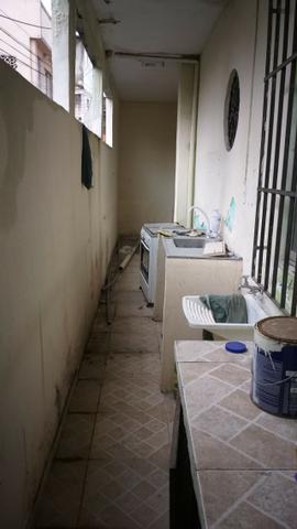 Casa tipo apto térreo 2 qts grandes, e pequeno quintal - desocupado - Nilópolis - Foto 20