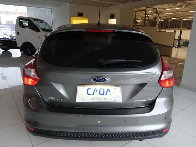 Focus hatch 2.0 At 13/14 80000 km - Foto 4