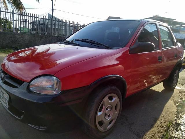 Corsa 96 04 portas em dias - Foto 5