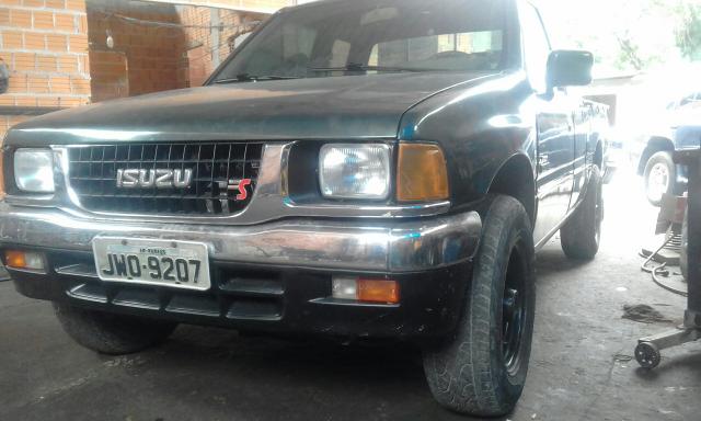 Pickup Isuzu diesel 2.7 completa