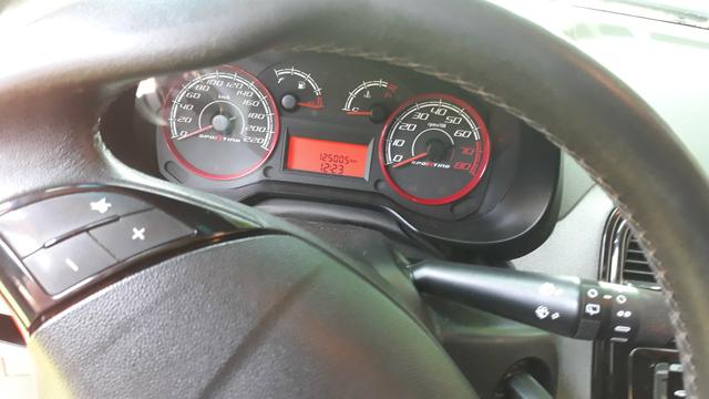 Punto Sporting 1.8 16v 2011 - Foto 4