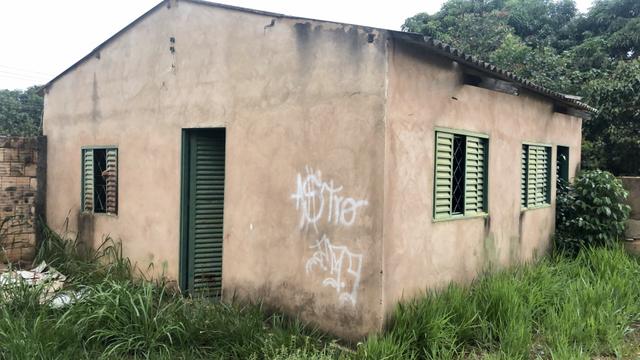 Lote de esquina 360m2 com Casa e Barraco Murado no Jardim Ingá! - Foto 7