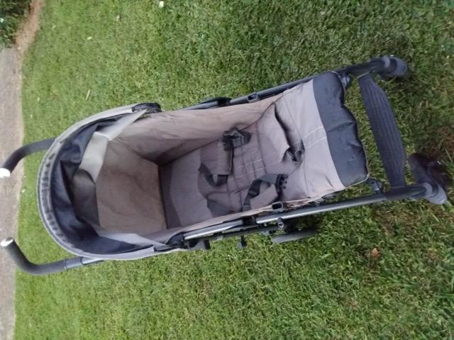 Carrinho Chicco Cinza Liteway