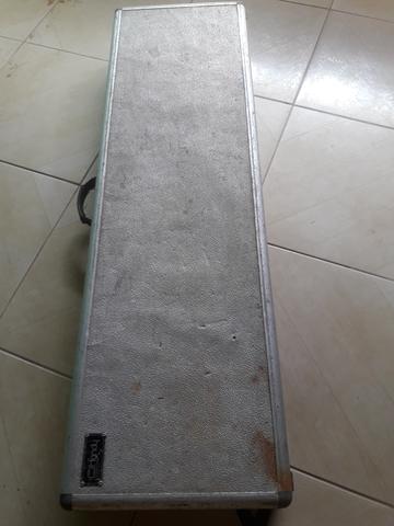 Case alumínio para teclados