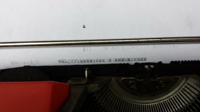 Máquina De Escrever Olivetti Dora Antiga - Foto 5