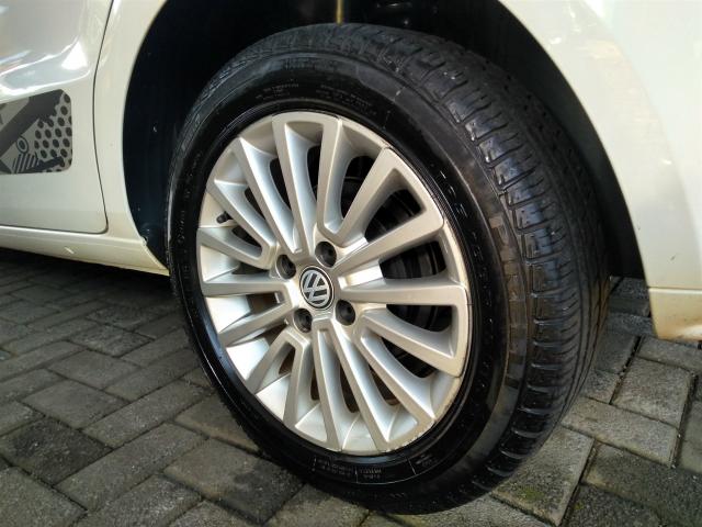 VOLKSWAGEN GOL 2015/2016 1.0 MI ROCK IN RIO 8V FLEX 4P MANUAL - Foto 6