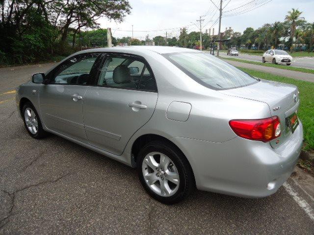 TOYOTA COROLLA 2009/2010 1.6 XLI 16V GASOLINA 4P AUTOMÁTICO - Foto 5