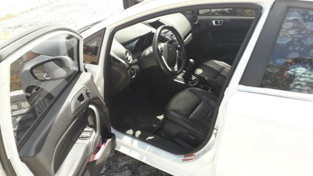 NEW Fiesta titanium sedã - Foto 10