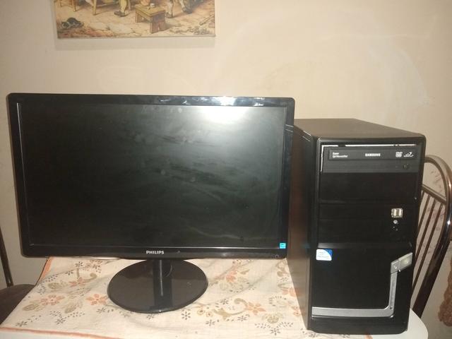 Computador e monitor Philips 23 polegadas - Foto 3