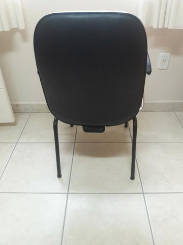 Cadeiras escritório / diretor fixas - Foto 3
