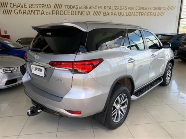 Toyota Hilux Sw4 2.8 Srx 4x4 7 Lugares 16v Turbo i - Foto 3
