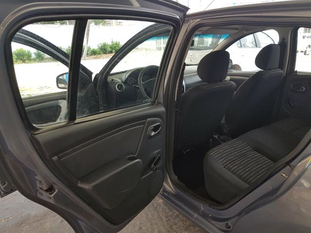 Renault Sandero 1.6 2014 - Foto 13