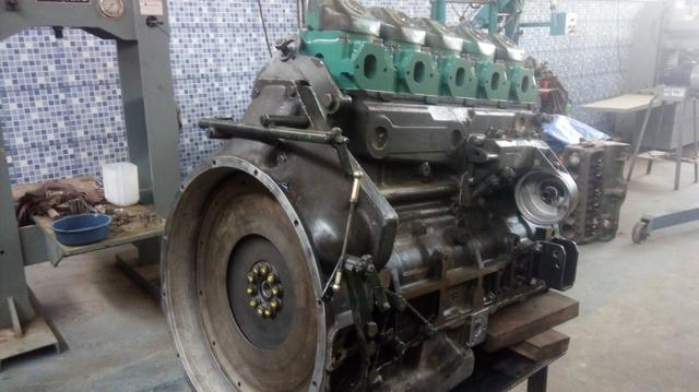 Motor MB O400 449 5 cilindros - Foto 7
