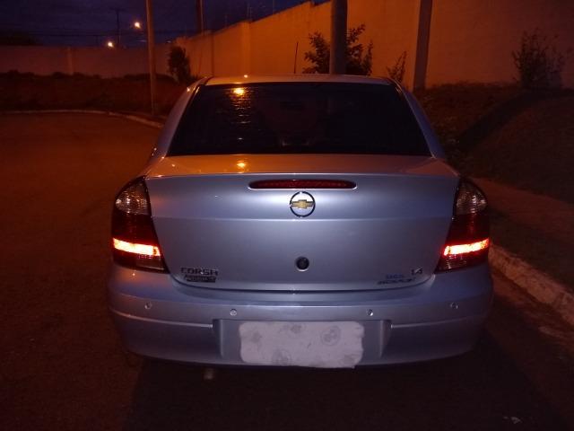 Corsa Sedan 1,4 Premium - Foto 7