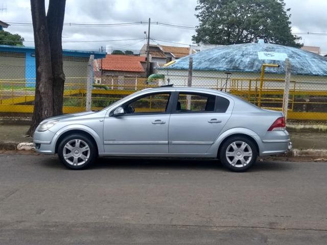 Vectra Elegance 2007