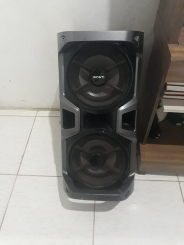 Vende ou troco essa duas caixa de som da marca sony - Foto 2