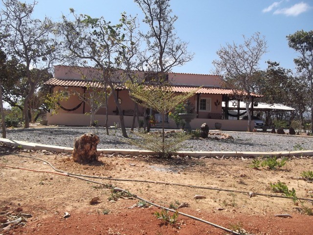 Sitio 20.000m² bem localizado, com sauna, piscina, poço de peixe artificial. - Foto 3