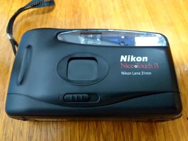 Camera Nikon Nice Touch 3 antiga não está ligando - Foto 2