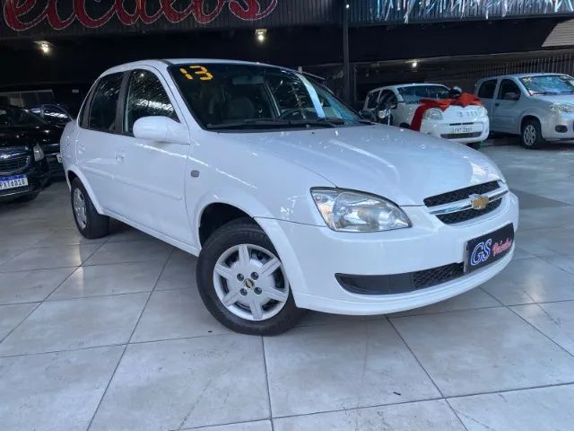 Comprar Sedan Chevrolet Corsa Sedan 1.0 4P Classic Life Prata 2010 em  Sorocaba-SP