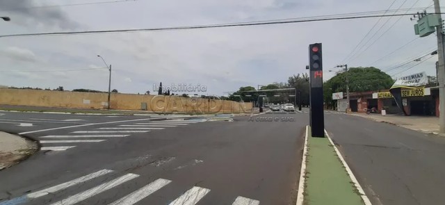 Comercial Sala / Salão com Condomínio em São Carlos - Foto 3