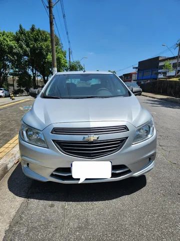 Chevrolet Classic 2015 ganha ar condicionado de série e parte de R$ 30.590