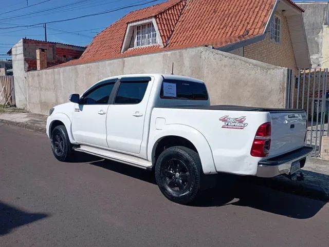 B-Car Carros Novos e Seminovos: TOYOTA COROLLA CROSS 2024 - 2.0 VVT-IE FLEX  XRE DIRECT SHIFT - R$ 248.900,00