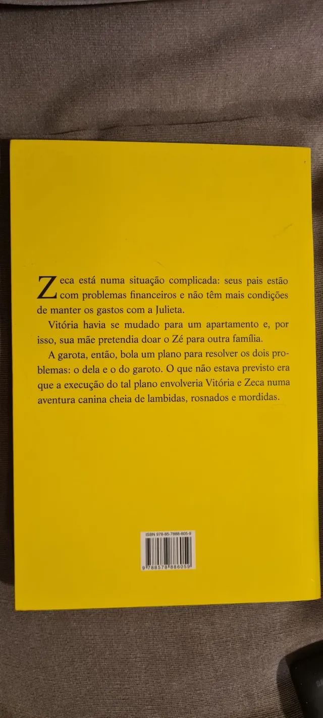 Lambidas, rosnados e mordidas - Foto 2