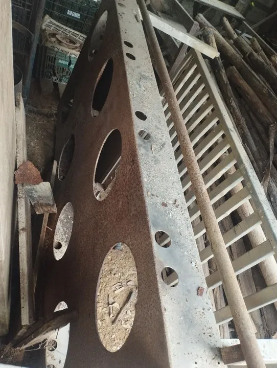 Vende se fogão 8 bocas só a estrutura