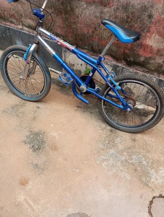 Bicicleta Cross azul capitão América  - Foto 2
