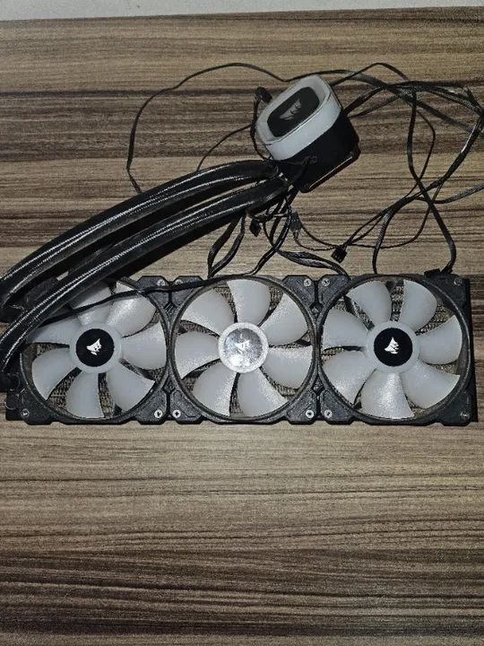 Water Cooler Corsair H150 RGB, 360mm, AMD/Intel, Preto - CW-9060054-WW - Foto 2