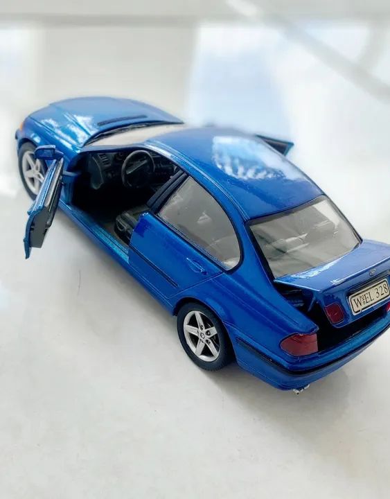 Miniatura Bmw 328i 1998 - 1/24 Welly - Foto 3
