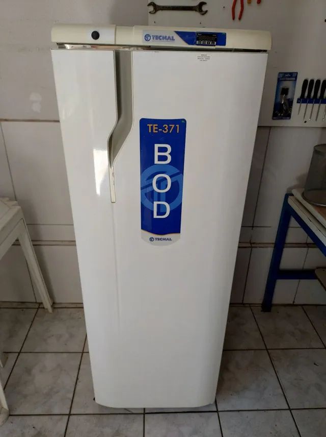Incubadora B.O.D 