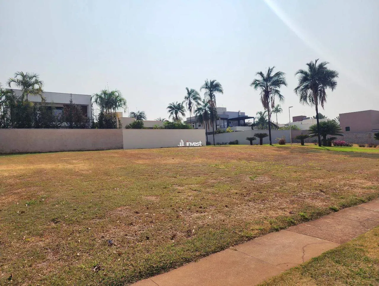 Dois lotes juntos em um dos melhores condomínios de Uberaba Damha 2