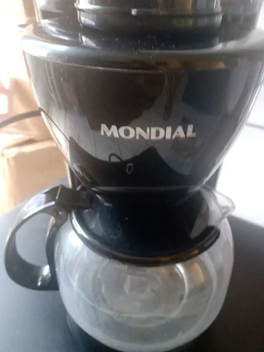 Vende-se cafeteira nova ,nunca usada - Foto 2