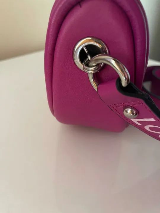 Bolsa Loucos e Santos  couro legítimo  - Foto 2