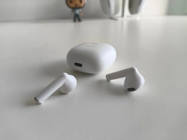 Fone bluetooth Realfit F1 Branco Touch Pequeno Entrego Passo cartao - Foto 3