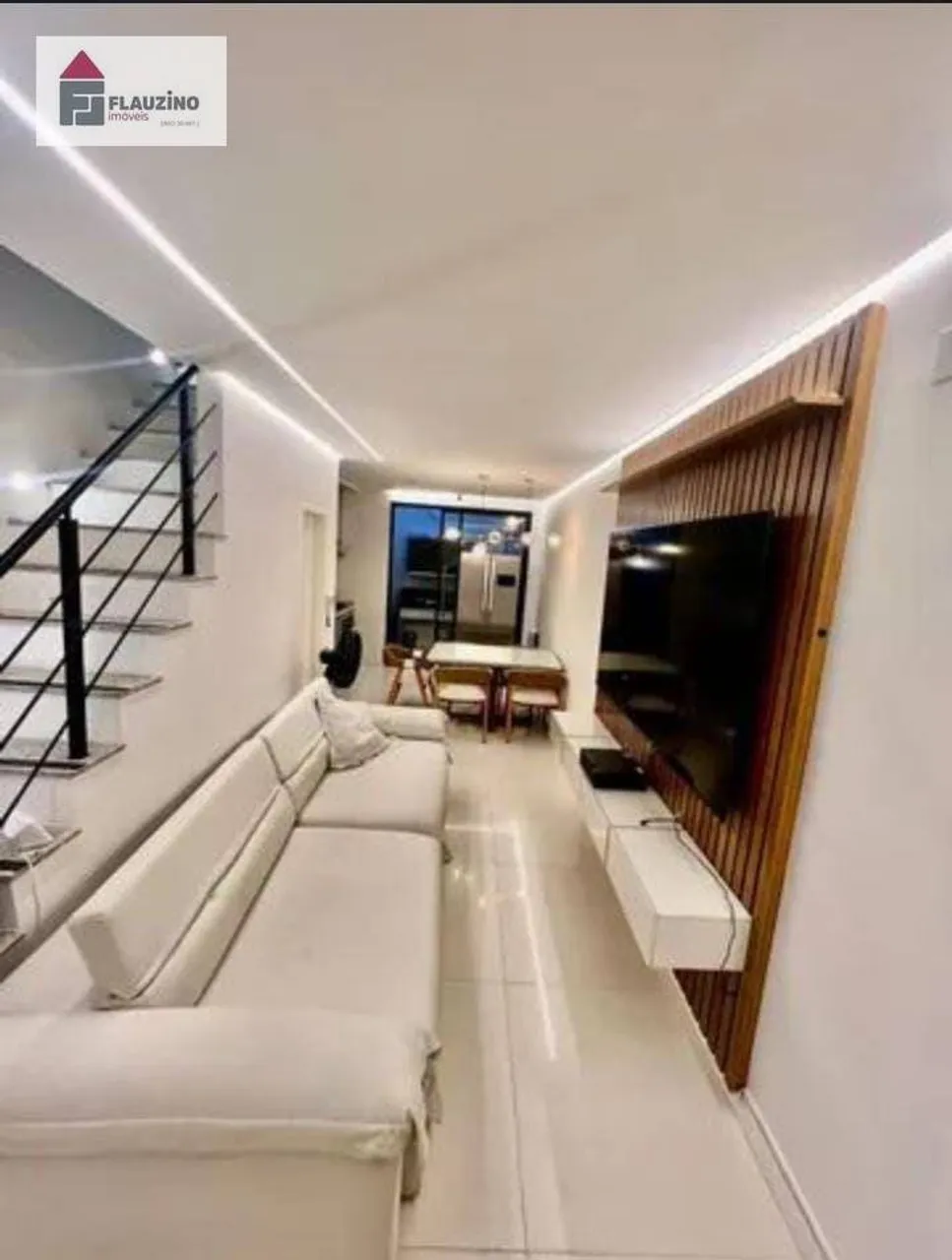 Lindo sobrado imobiliado à venda por R$ 860.000 - Cupecê - São Paulo/SP