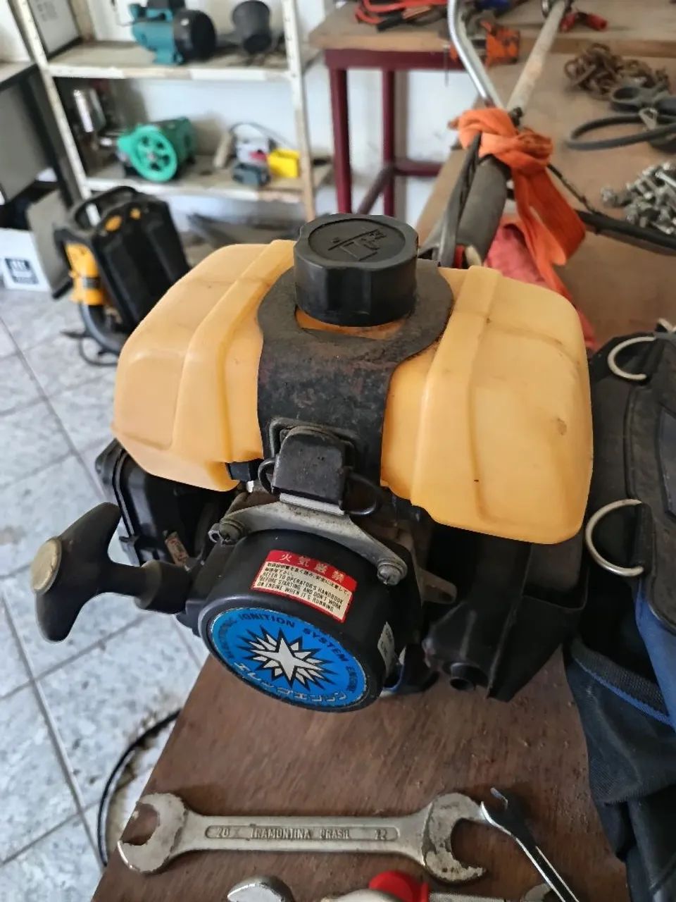 Roçadeira Gasolina Kawasaki Japonesa - Foto 4