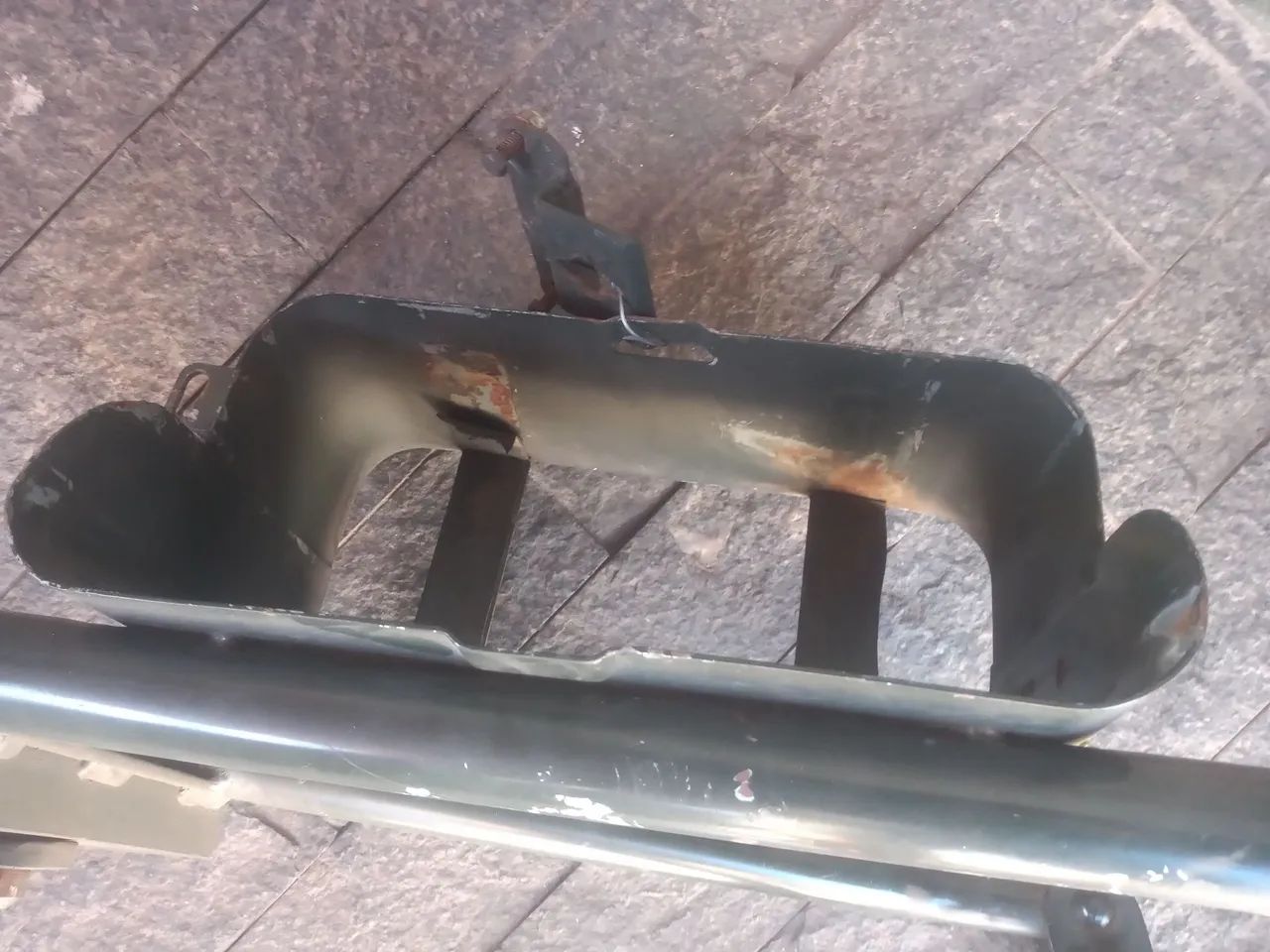 Suporte tanque combustível jeep  - Foto 2