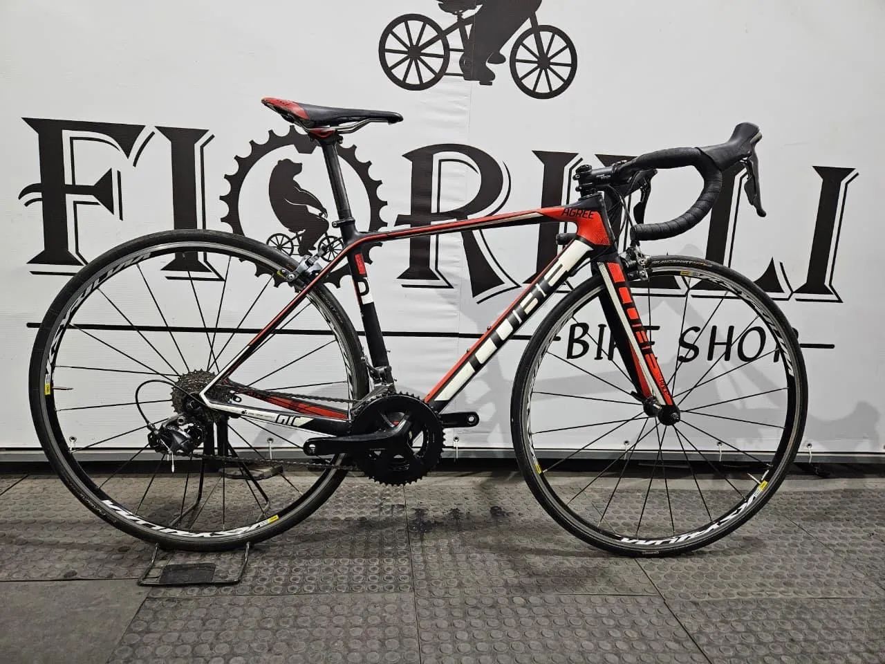 Bicicleta Cube speed 