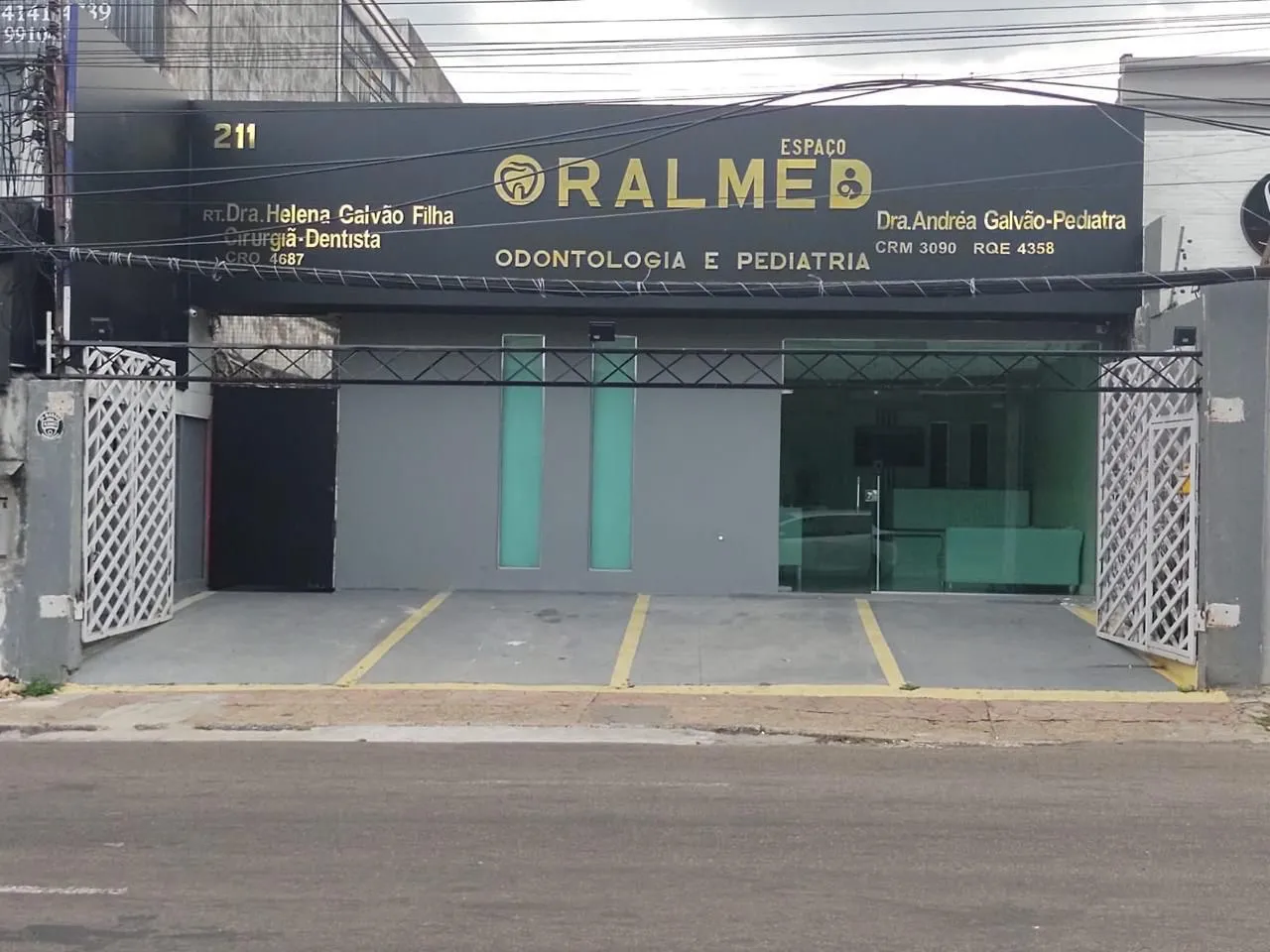 Alugo CONSULTÓRIO ODONTOLÓGICO- Vieiralves