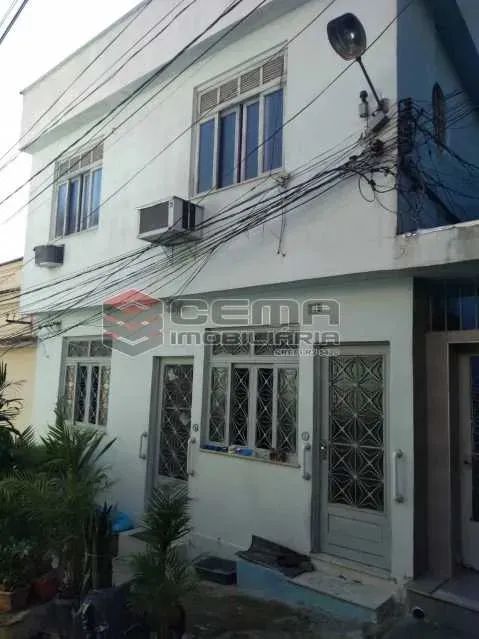 Casa de Vila - / Residencial / Centro