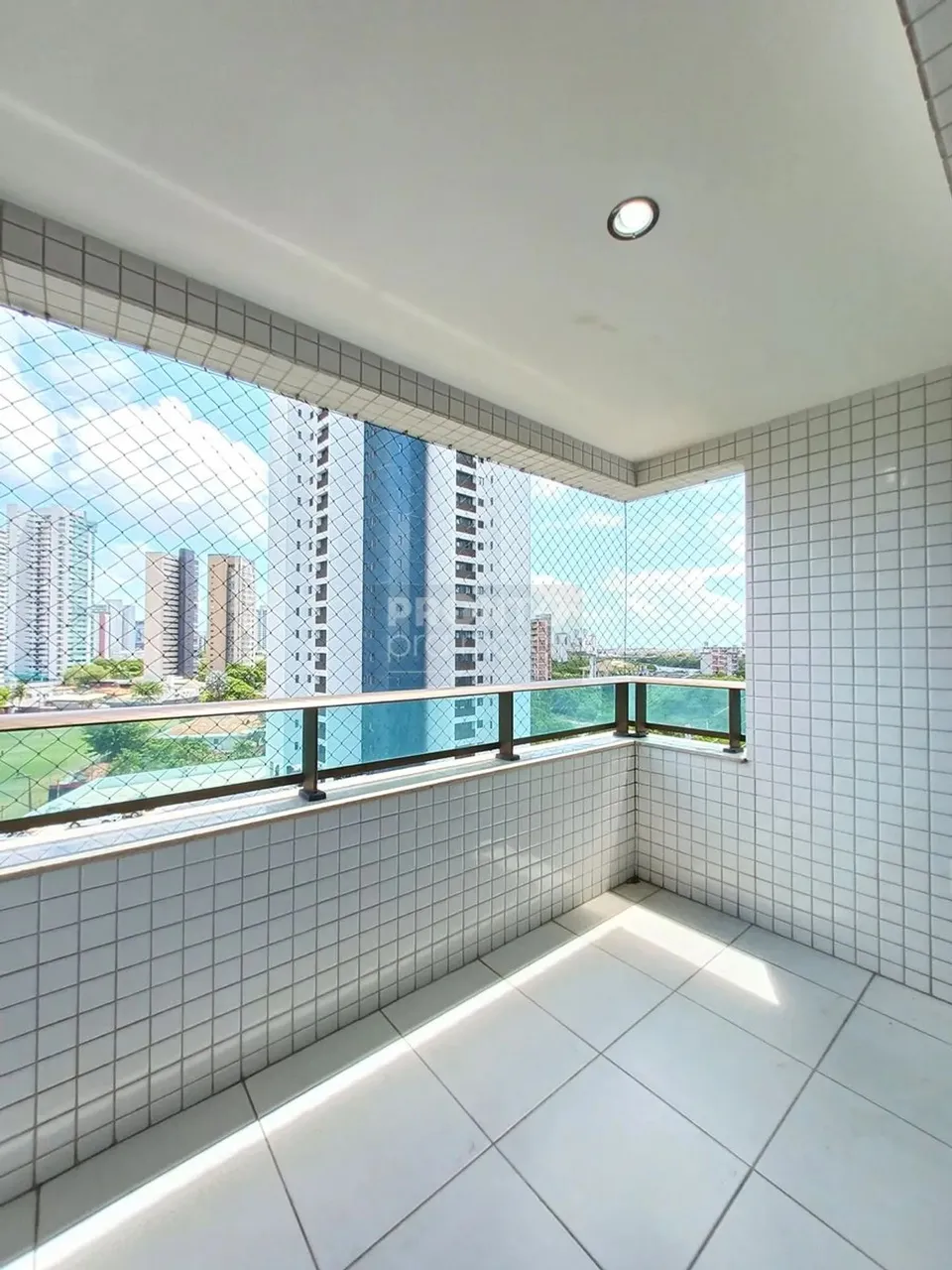 103M² I 3 QUARTOS I 2 VAGAS NA ILHA DO RETIRO