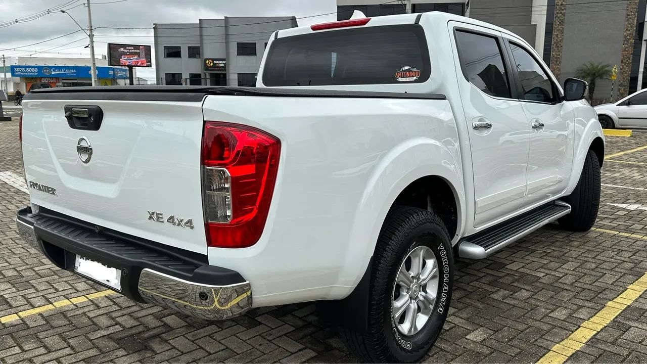 Nissan Frontier XE 2019 - Foto 3